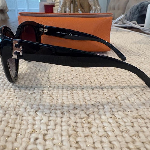 Tory Burch TY 7076 Black Sunglasses main image 4